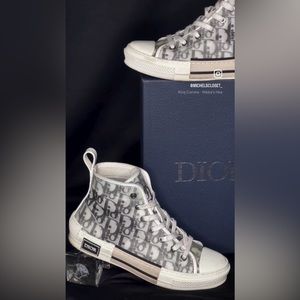 DIOR SNEAKERS